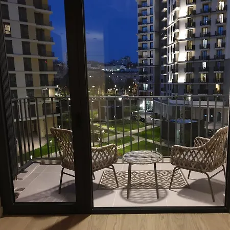 Waterfont, Symphony 1, 307