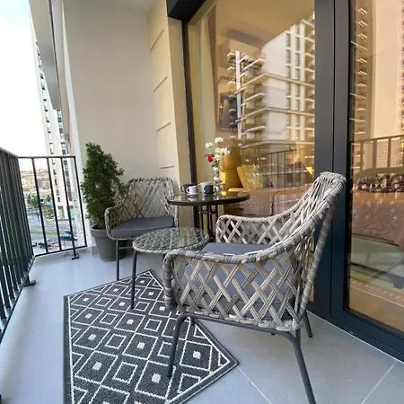 Waterfont, Symphony 1, 307 בלגרד