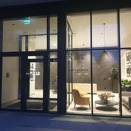 Waterfont, Symphony 1, 307